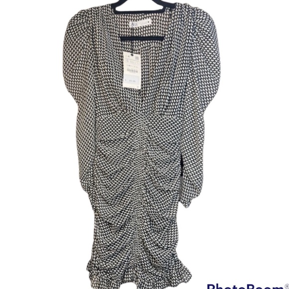Zara Dresses & Skirts - Zara Ruched Mini Dress. Women's Small NWT